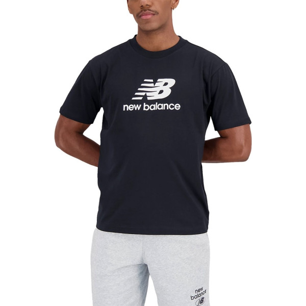 New Balance Essentials Stacked Logo T-Shirt – Braun