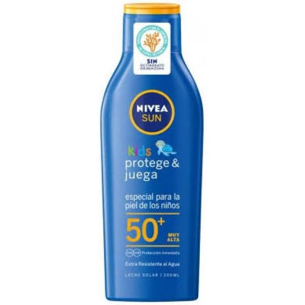 Nivea Sun Kinder Feuchtigkeitsschutz Wasserdicht Spf50+ 200 ml Frau