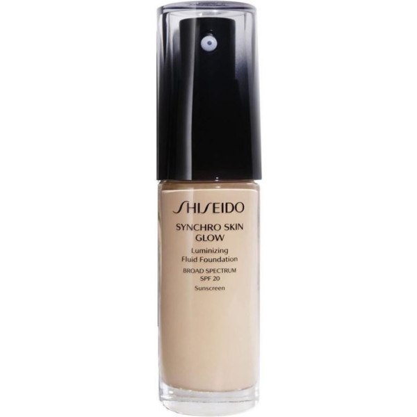 Shiseido Synchro Skin Glow Luminizing Fluid Foundation N3 Woman